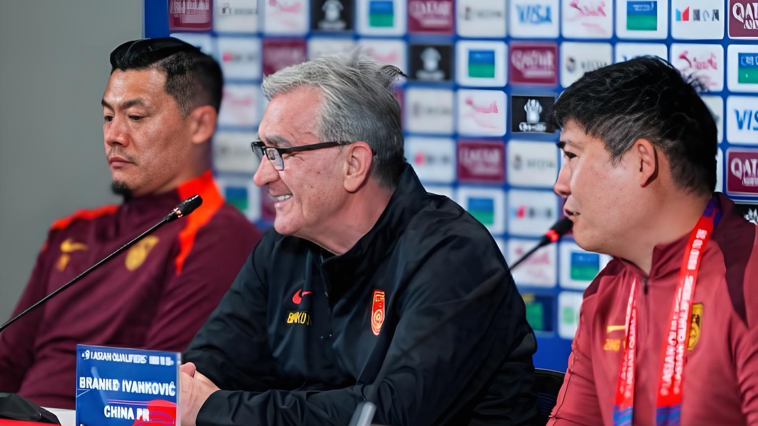 九游会电竞 - 本菲卡发布备战花絮,清晨完成体检,国王杯任务艰巨,资深球员宣示担当